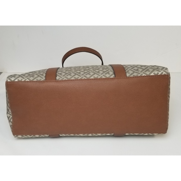 Tommy Hilfiger Signature Jacquard Tote Bag,  NWT - Picture 7 of 10